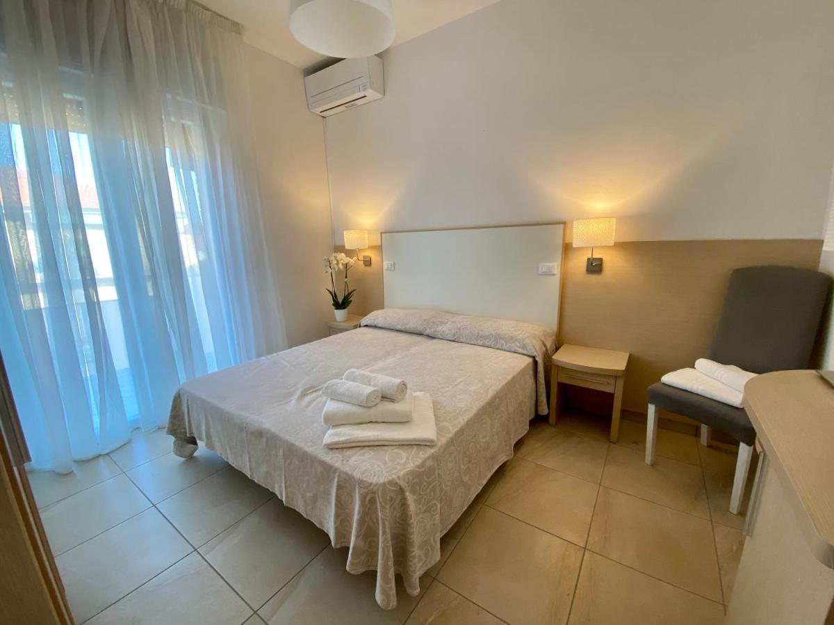Hotel Palladio B&B Cervia Dış mekan fotoğraf
